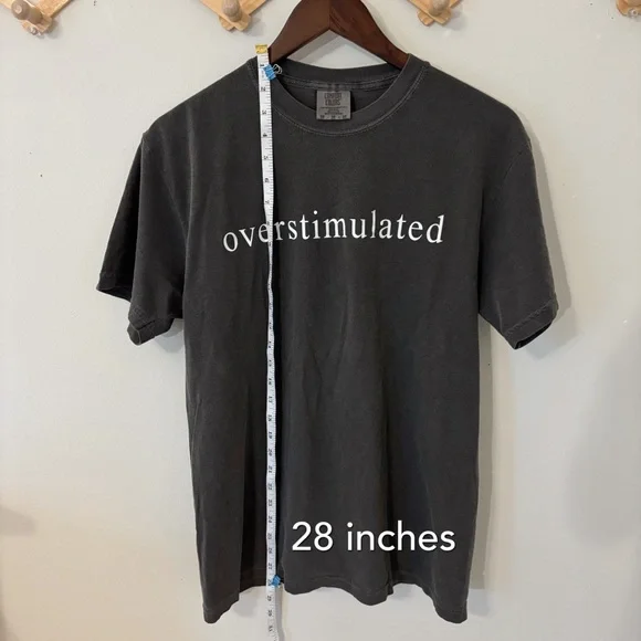 Comfort Colors - Overstimulated - T-Shirt - Picture 4 of 5
